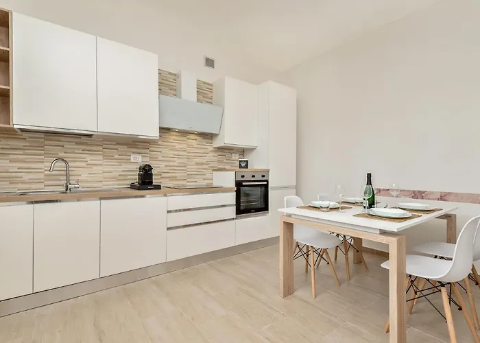 Apartman - New With Netflix & Free Parking La Spezia
